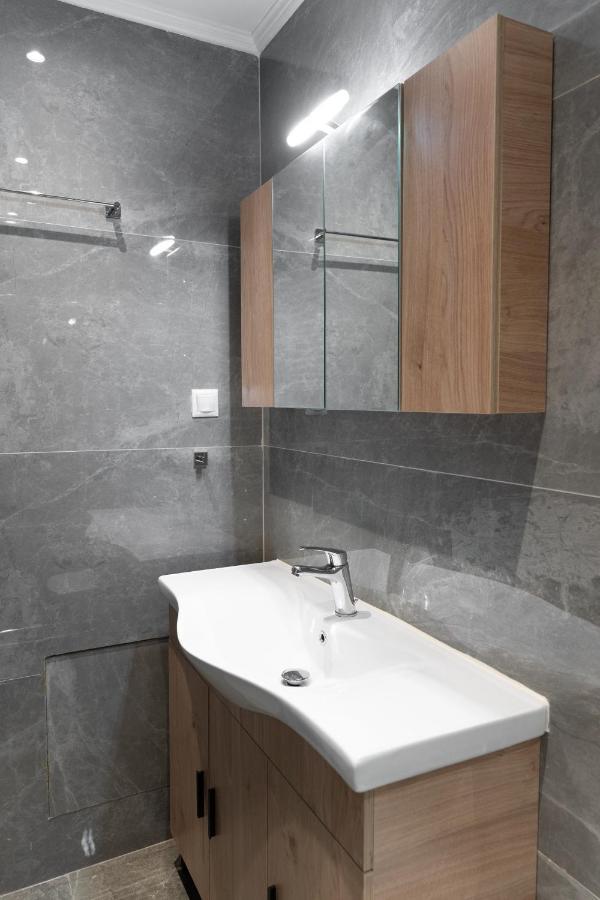 Cosy 2Br Apartment Next To Bars & Restaurants Афіни Екстер'єр фото